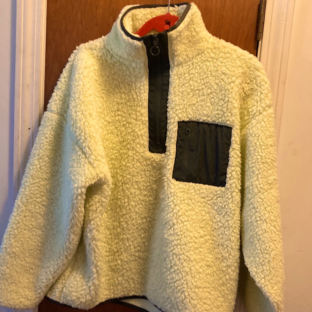 Lou & Grey size medium green, soft top.  Darker green accents, half-zip.
